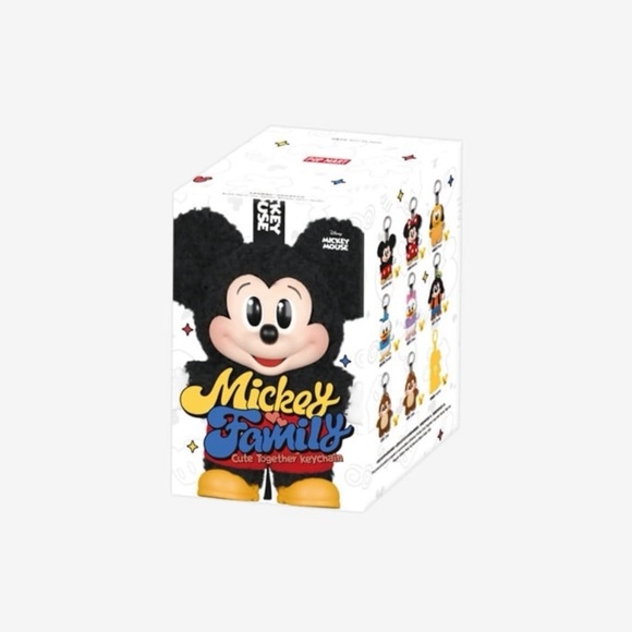 NWT Pop Mart Disney Mickey Family - Minnie - Picture 2 of 10